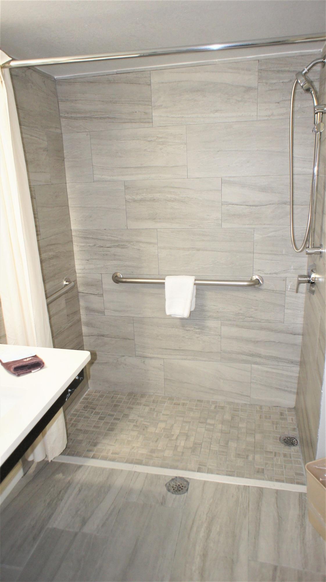Wingate By Wyndham - 3*